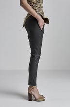 STRETCH LEATHER SLIM LOW RISE TROUSER