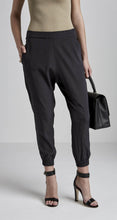 SILK LOW RISE CUFFED PANT
