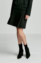 MELTON PLEATED SKIRT