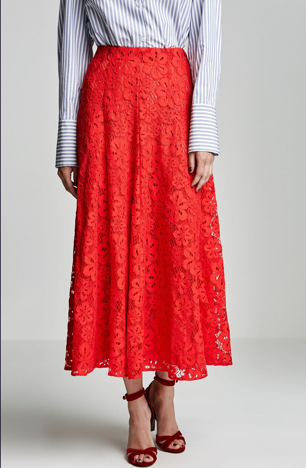 POPPY LACE SKIRT
