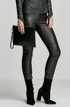 STRETCH LEATHER LEGGING