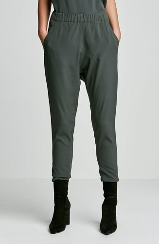 SILK LOW RISE BOYFRIEND PANT in safari green