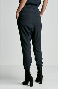 SILK LOW RISE CUFFED PANT