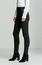 BONDED SCUBA PINTUCK TROUSER