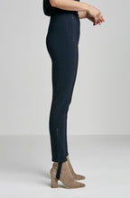 BONDED SCUBA PINTUCK TROUSER