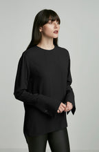 CUFFED SLEEVE BLOUSE