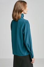 CDC CRAVAT BLOUSE