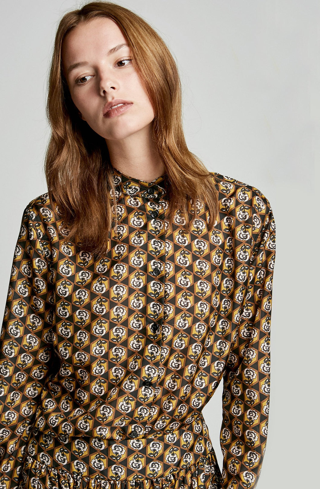 FLORAL FOULARD SHIRT