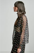 EMBROIDERED BIRD BLOUSE