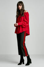 CDC COLD SHOULDER TOP