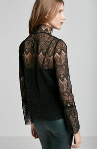 PLEATED LACE TOP