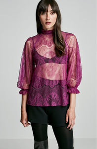 CHANTILLY LACE BLOUSE