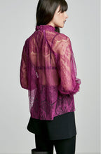 CHANTILLY LACE BLOUSE