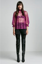 CHANTILLY LACE BLOUSE