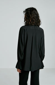 STRETCH SILK RUFFLE BLOUSE
