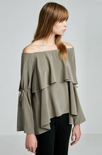 CDC COLD SHOULDER TIERED TOP