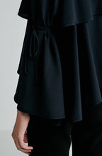 CDC COLD SHOULDER TIERED TOP