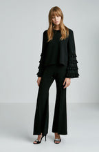 BELL SLEEVE CHIPORY TOP