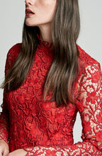 GUIPURE LACE DRESS