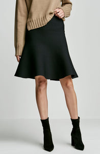 CREPE KNIT RUFFLE SKIRT