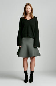 CREPE KNIT RUFFLE SKIRT