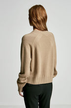 CASHMERE RAGLAN CREW NECK SWTR
