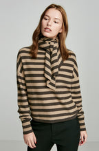CASHMERE CROPPED STRIPE SWEATER