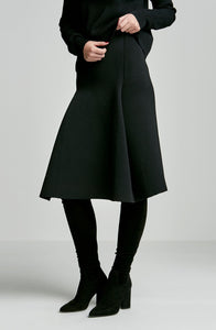 CREPE KNIT PLEAT FRONT SKIRT