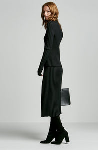 PLEATED RIB SKIRT