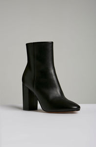 BLOCK HEEL ANKLE BOOT