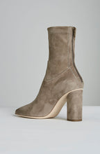 STRETCH ANKLE BOOT