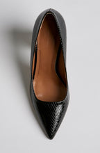 TRAPEZE BLOCK HEEL