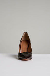 TRAPEZE BLOCK HEEL