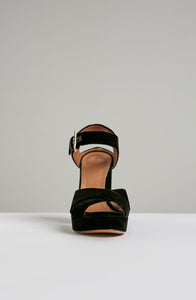 BLOCK HEEL CROSS FRONT SANDAL