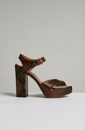 BLOCK HEEL CROSS FRONT SANDAL