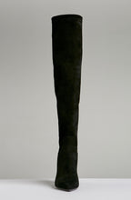 STRETCH OVER THE KNEE BOOT