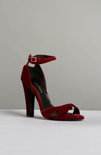 CROSS FRONT STILETTO