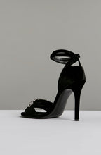 CRYSTAL STILETTO