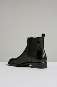 CHELSEA BOOT