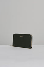 LARGE WALLET