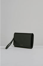 BON VOYAGE CLUTCH