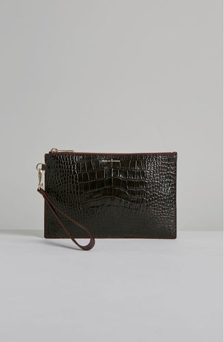 POUCH