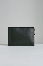 LARGE POUCH